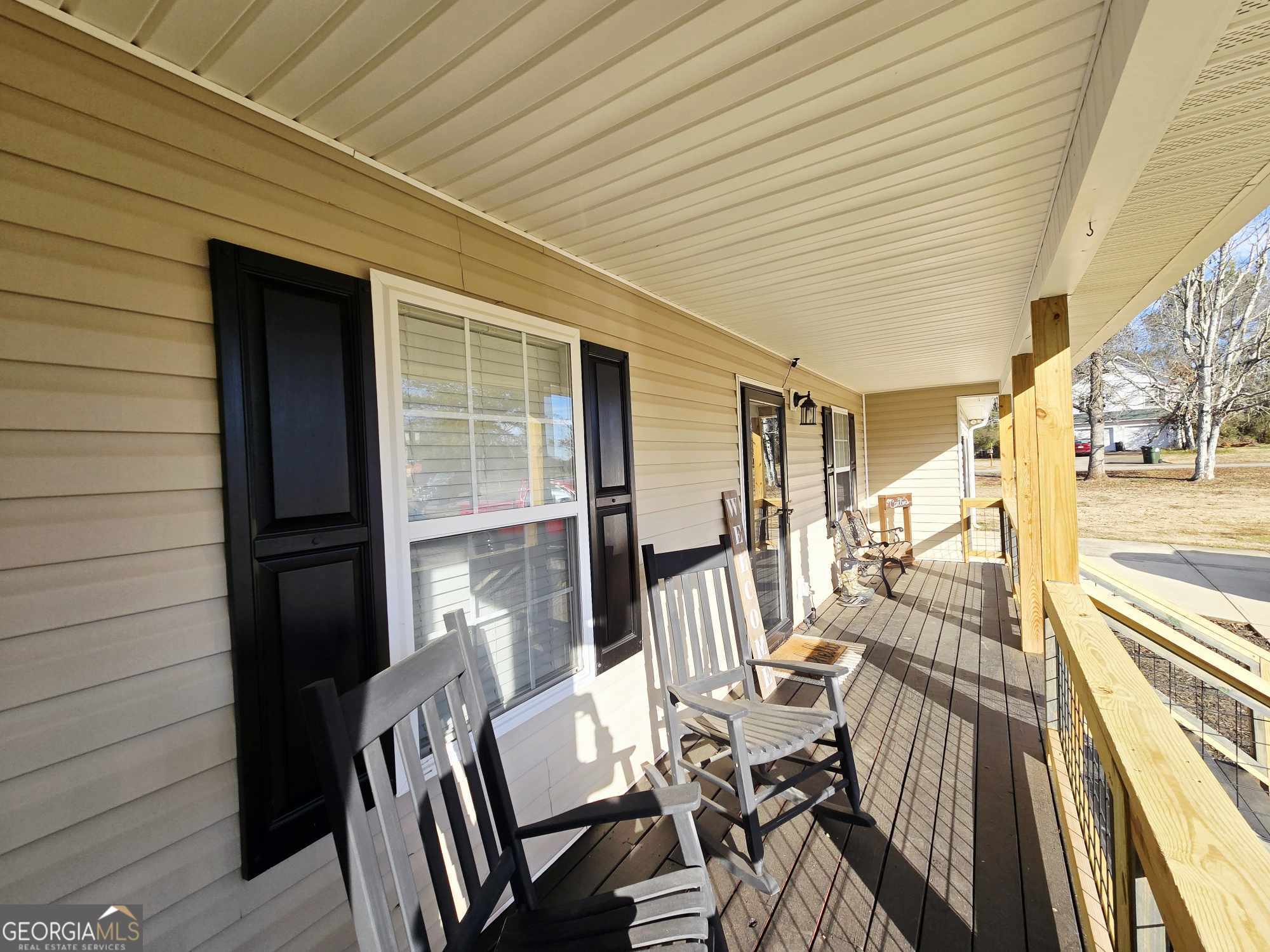 10 Shannons Lane Comer, GA 30629 - Photo 6 of 50 a view of deck with furniture