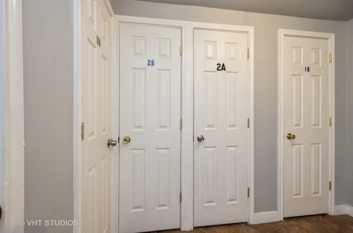 6952 West 65th Street, Unit 2B Chicago, IL 60638 - Photo 13 of 15