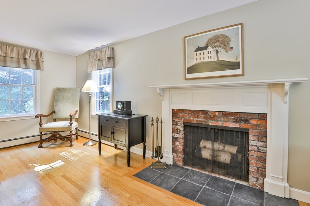 35 Curtis Road Boxford, MA 01921 - Photo 5 of 42