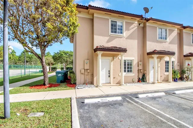$2,700 | 16911 Southwest 137th Court, Miami, FL 33177