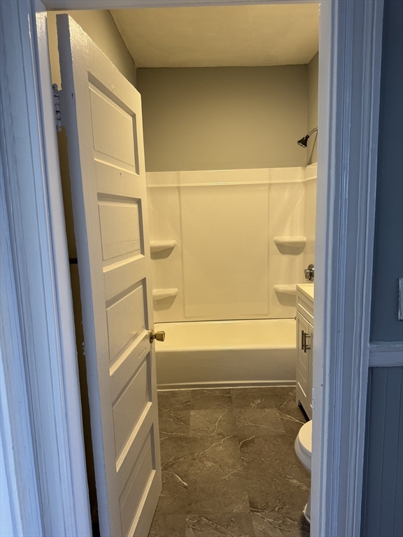 129 South Elm Street, Unit 1R Haverhill, MA 01835 - Photo 4 of 6