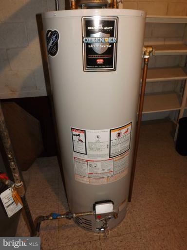 3412 Falling Green Road Olney, MD 20832 - Photo 16 of 30 Gas Hot water heater