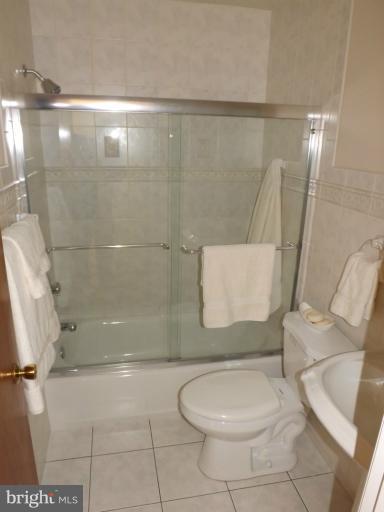 3412 Falling Green Road Olney, MD 20832 - Photo 4 of 30 Hall Full Bath
