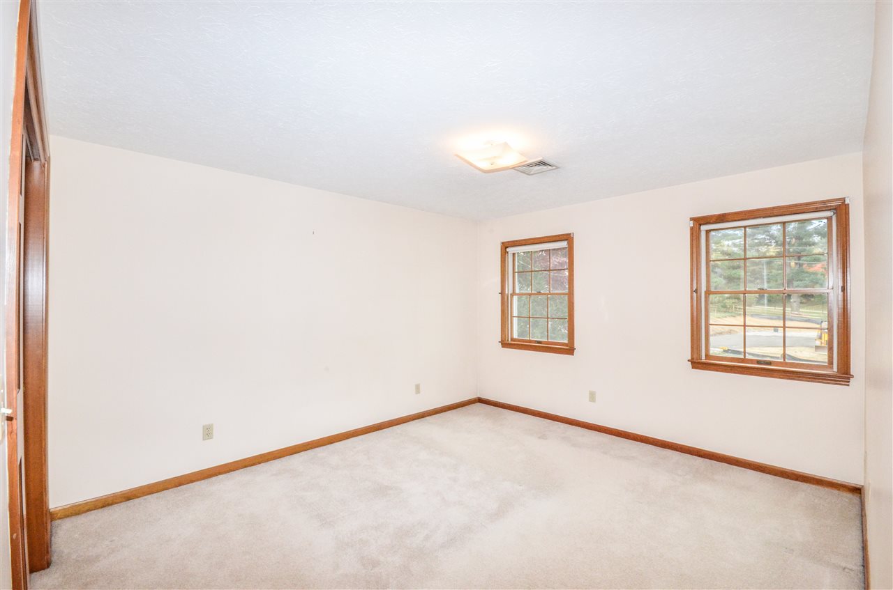 70 Ridge Road Manchester, NH 03104 - Photo 16 of 20