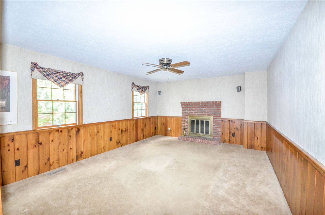 70 Ridge Road Manchester, NH 03104 - Photo 7 of 20