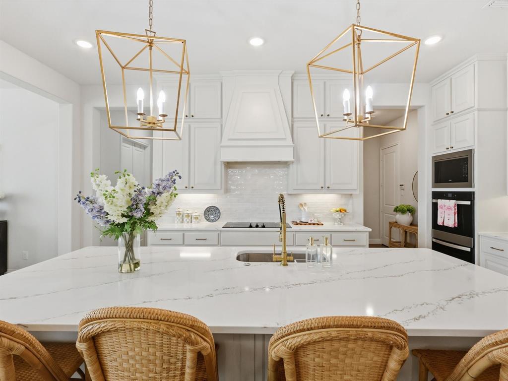 9017 Dove Holw Road Justin, TX 76247 - Photo 13 of 40