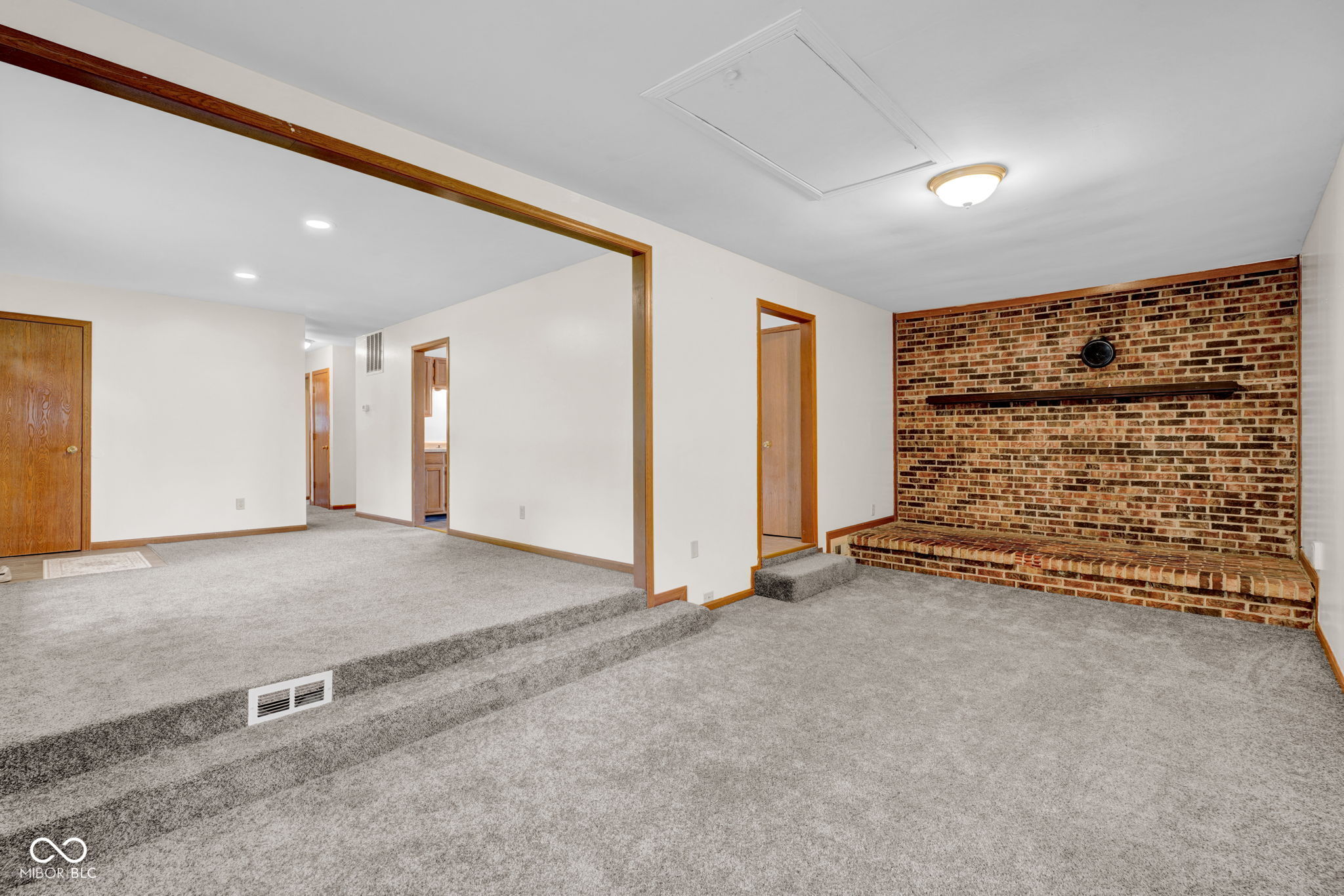 350 Maple Street Monrovia, IN 46157 - Photo 9 of 29