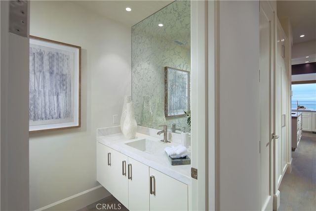 $29,950,000 | 33 Bay Drive, Laguna Beach, CA 92651