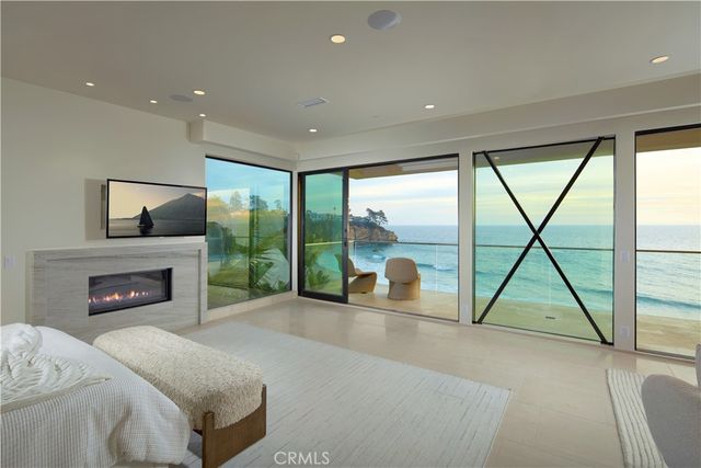$29,950,000 | 33 Bay Drive, Laguna Beach, CA 92651