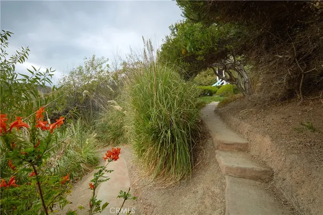 $29,950,000 | 33 Bay Drive, Laguna Beach, CA 92651