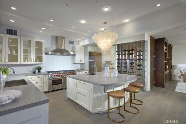 $29,950,000 | 33 Bay Drive, Laguna Beach, CA 92651