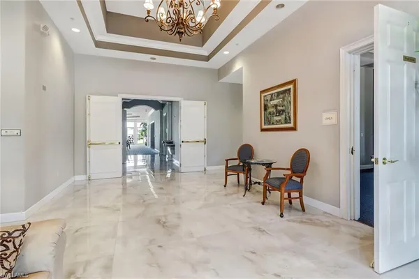 $3,500 | 5 High Point Circle West, Unit 211, Naples, FL 34103