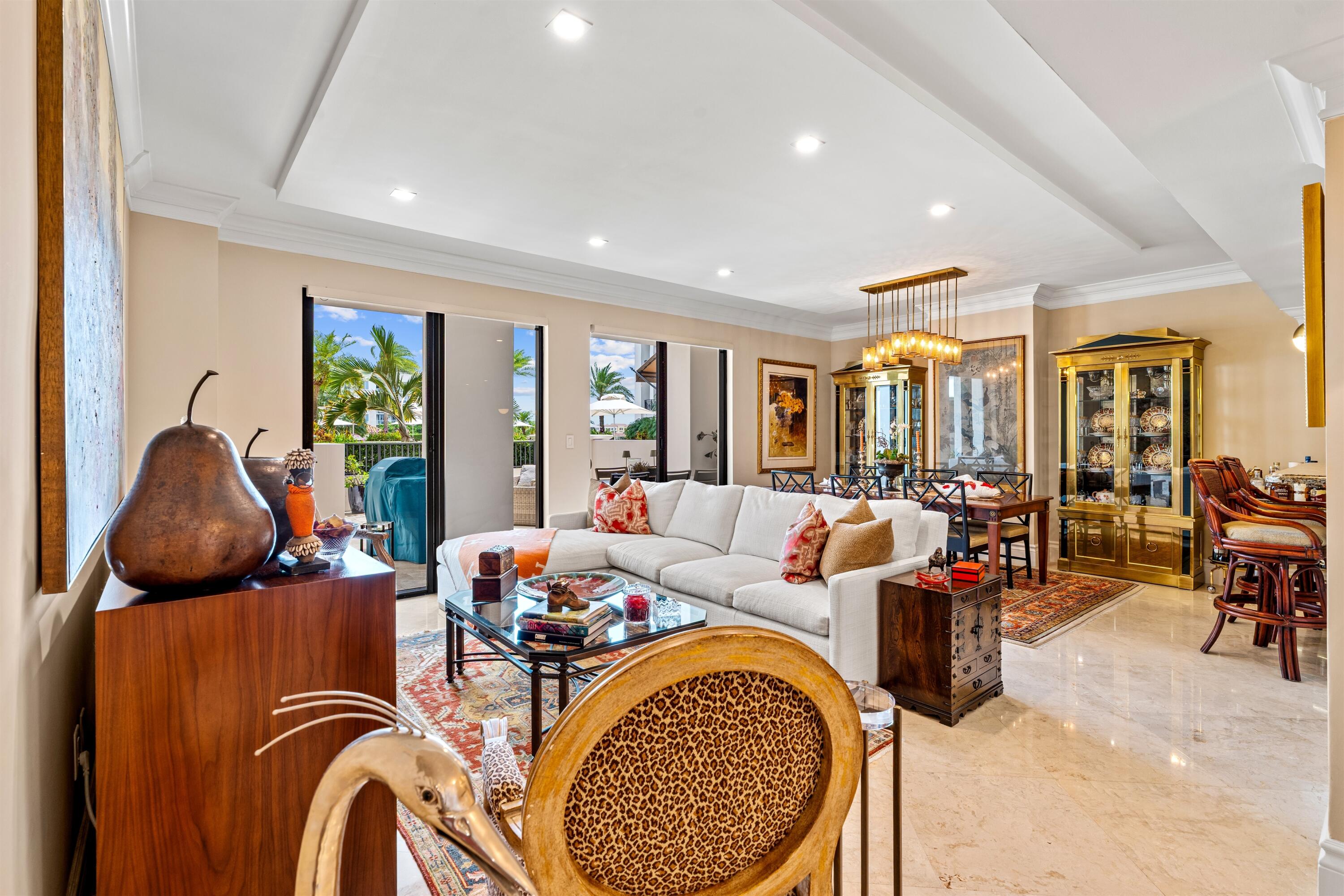 200 East Palmetto Park Road, Unit 404 Boca Raton, FL 33432 - Photo 6 of 43 LIVING ROOM