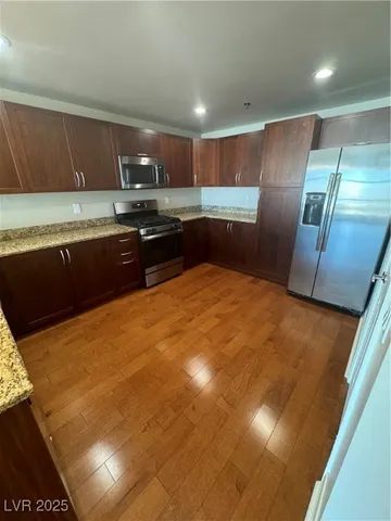 $2,250 | 150 South Las Vegas Boulevard, Unit 2103, Las Vegas, NV 89101