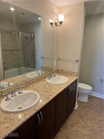 $2,250 | 150 South Las Vegas Boulevard, Unit 2103, Las Vegas, NV 89101