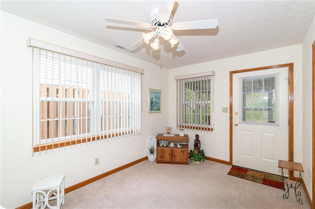 5711 Misty Ridge Circle Indianapolis, IN 46237 - Photo 12 of 30 Gallery Image 12