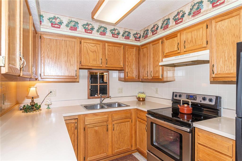 5711 Misty Ridge Circle Indianapolis, IN 46237 - Photo 18 of 30 Gallery Image 18
