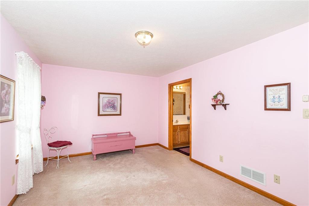 5711 Misty Ridge Circle Indianapolis, IN 46237 - Photo 22 of 30 Gallery Image 22