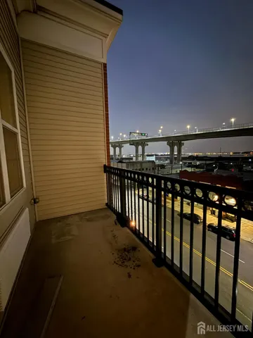 $2,138 | 42 John F. Kennedy Boulevard, Unit 218, Bayonne, NJ 07002