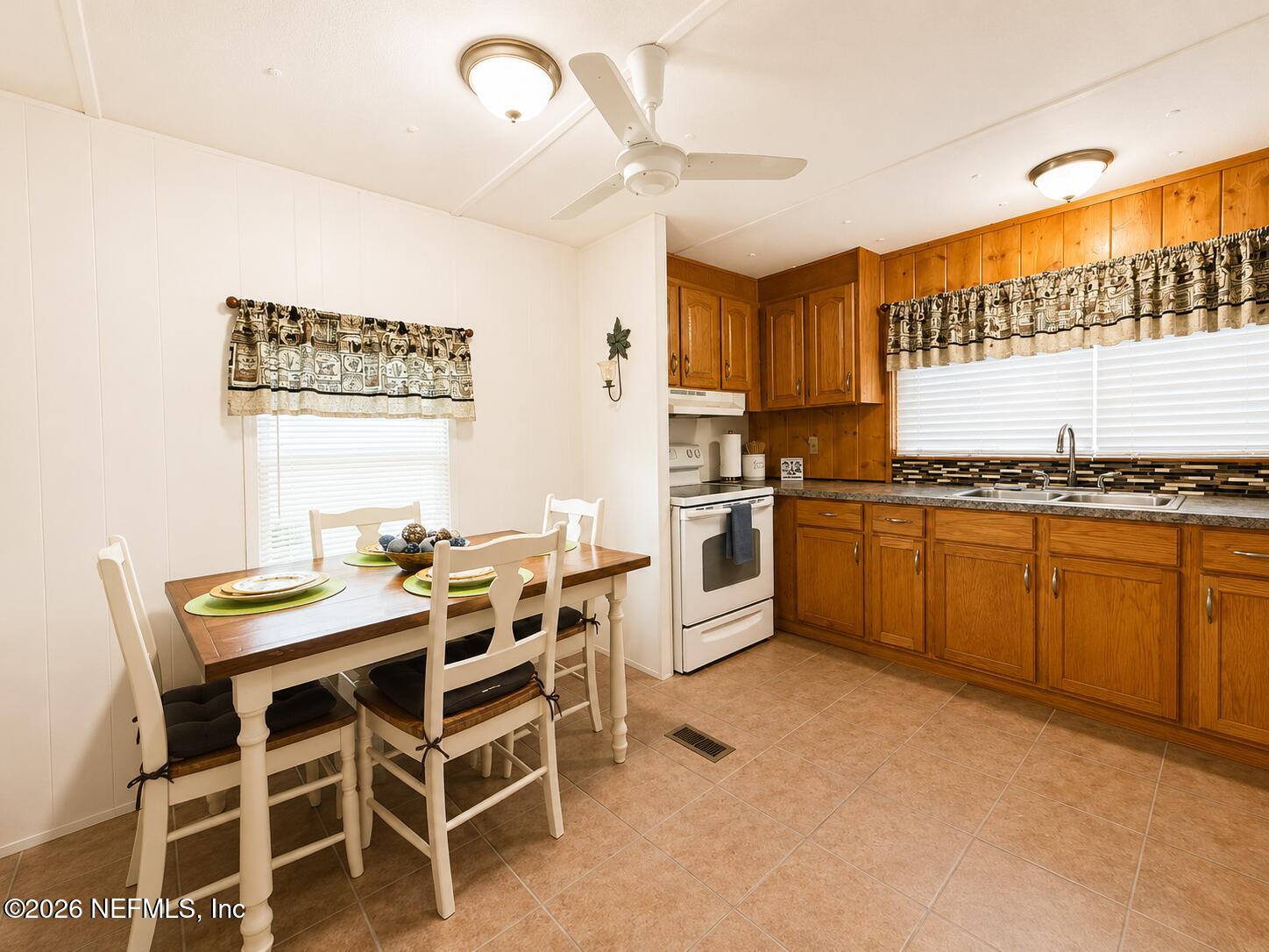120 Boca Raton Satsuma, FL 32189 - Photo 10 of 25 71DBEB4C-C615-44B8-B4B8-693222F150CD