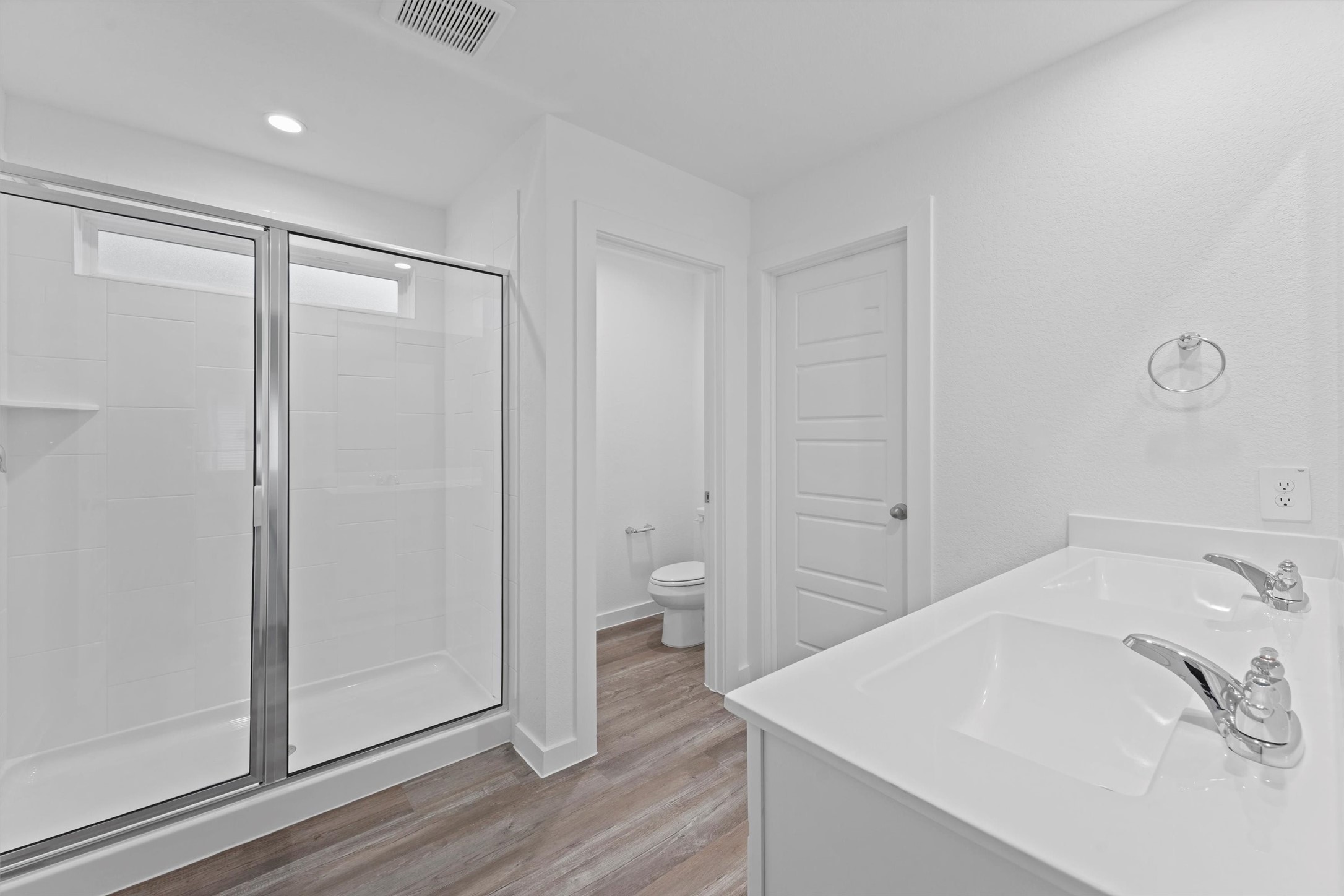 1115 Briscoe Court Rosharon, TX 77583 - Photo 12 of 16 a bathroom with a sink and a toilet