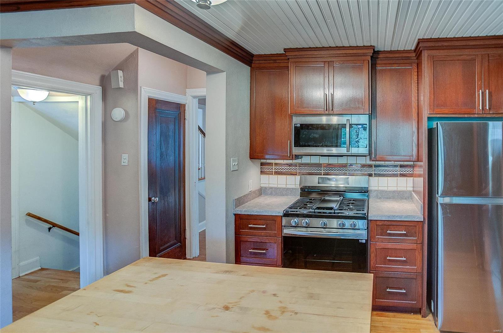 145 Orchard Drive Belleville, IL 62221 - Photo 17 of 60