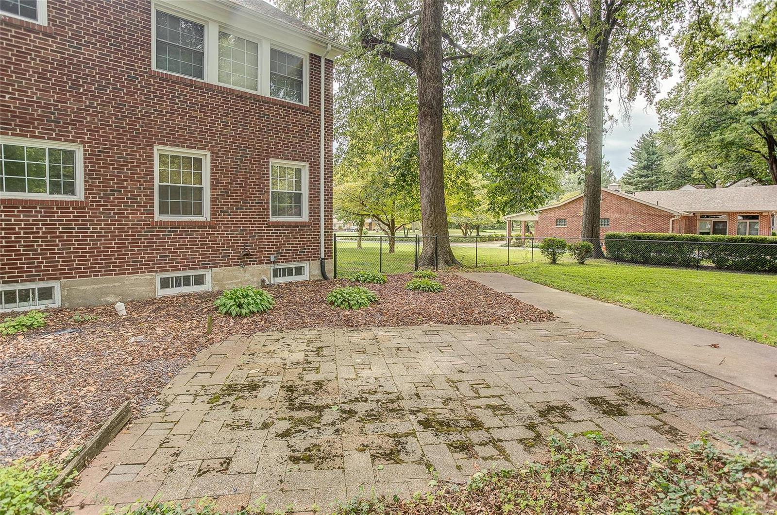 145 Orchard Drive Belleville, IL 62221 - Photo 39 of 60