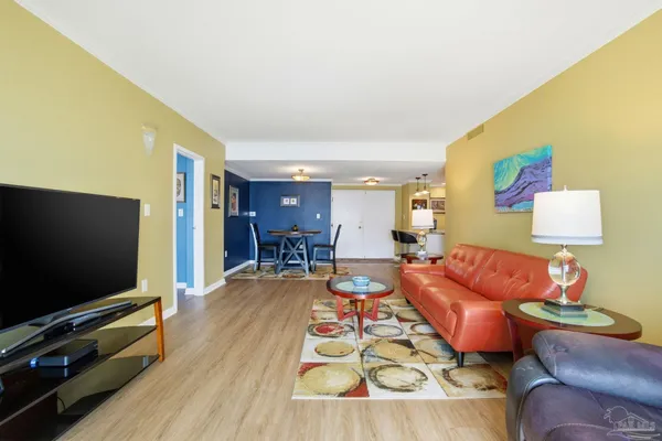 $319,500 | 615 Bayshore Drive, Unit 502, Pensacola, FL 32507