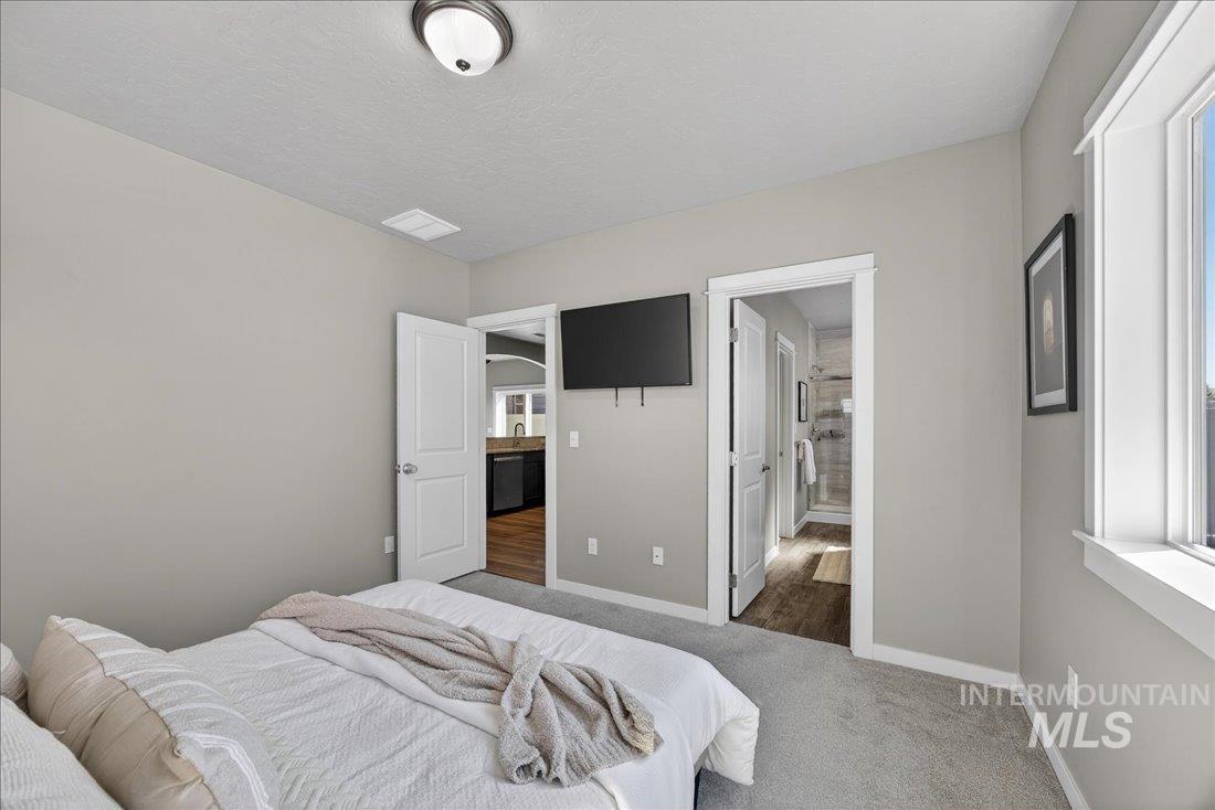 437 West Contender Drive Meridian, ID 83642 - Photo 14 of 26