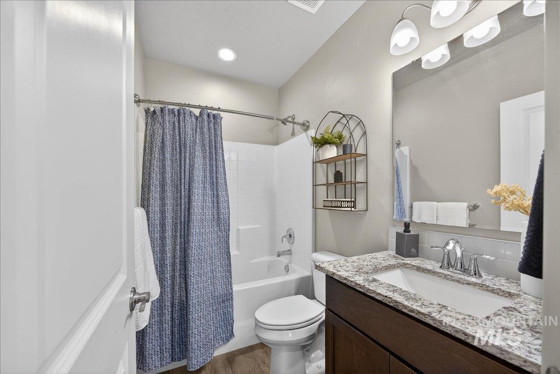 437 West Contender Drive Meridian, ID 83642 - Photo 20 of 26