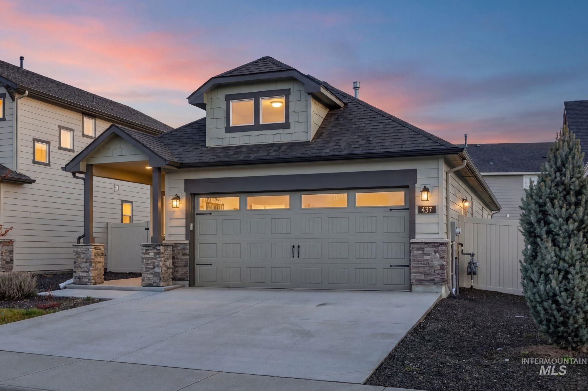 437 West Contender Drive Meridian, ID 83642 - Photo 2 of 26