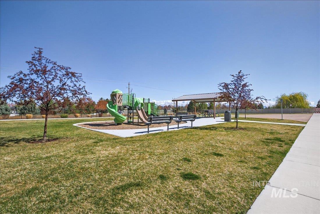 437 West Contender Drive Meridian, ID 83642 - Photo 26 of 26