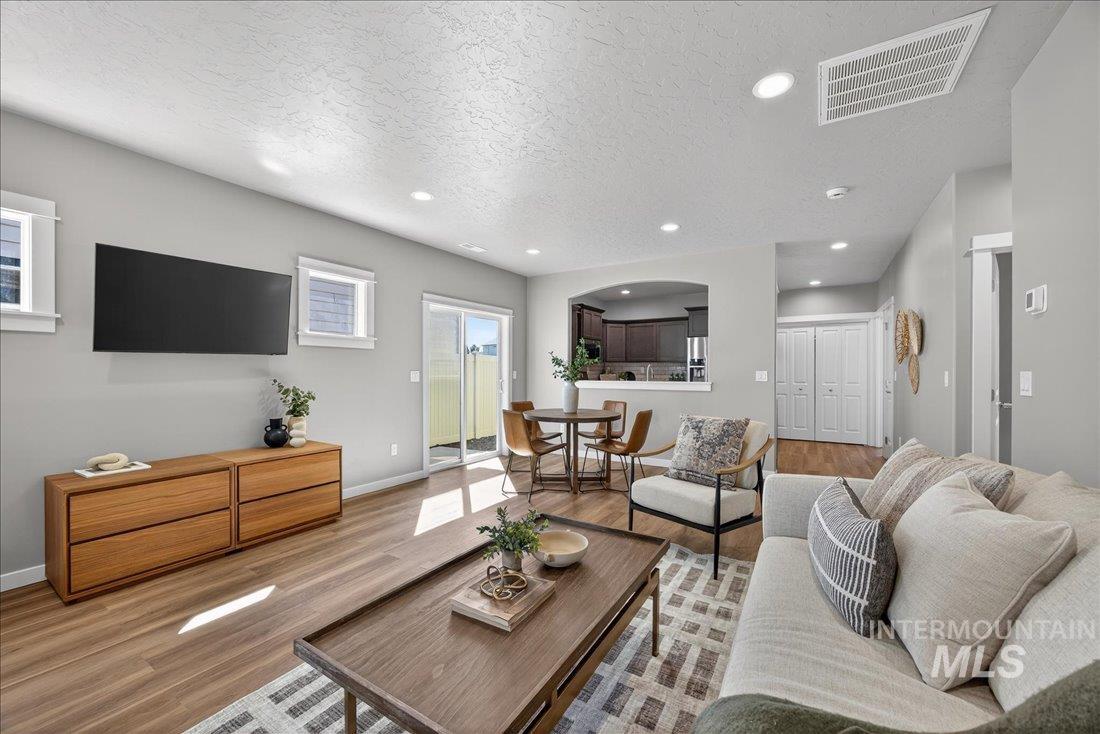 437 West Contender Drive Meridian, ID 83642 - Photo 7 of 26