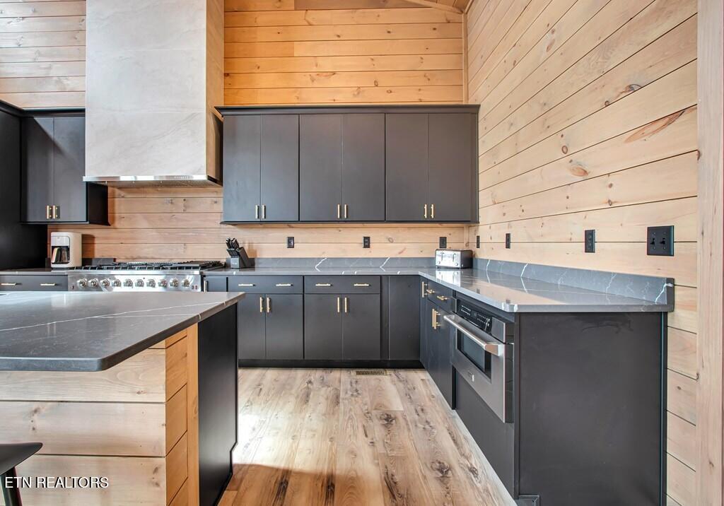 2665 Cloud View Drive Sevierville, TN 37862 - Photo 13 of 46 13