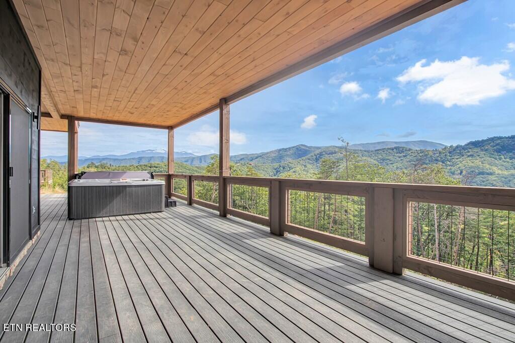 2665 Cloud View Drive Sevierville, TN 37862 - Photo 39 of 46 45