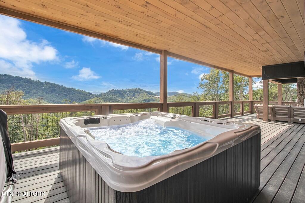 2665 Cloud View Drive Sevierville, TN 37862 - Photo 40 of 46 42