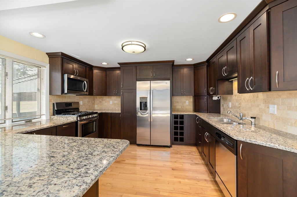 37 East Street Topsfield, MA 01983 - Photo 17 of 39