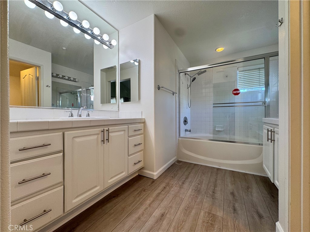 27 Harwick Court Ladera Ranch, CA 92694 - Photo 18 of 24