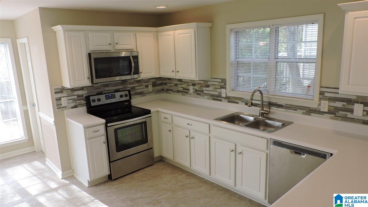 2000 Chandalar Court Pelham, AL 35124 - Photo 12 of 23