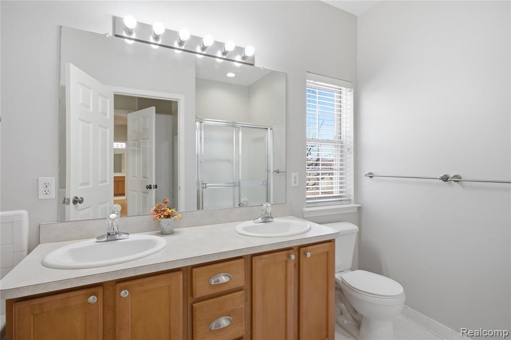 1468 Devon Lane Troy, MI 48084 - Photo 14 of 29