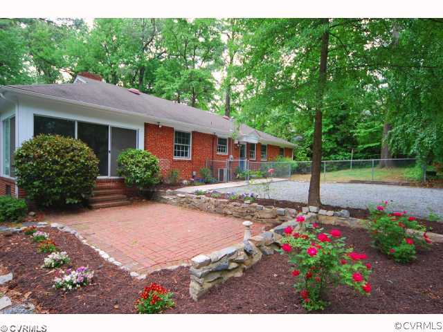 7709 Sunderland Road Henrico, VA 23229 - Photo 10 of 12 Exterior Back