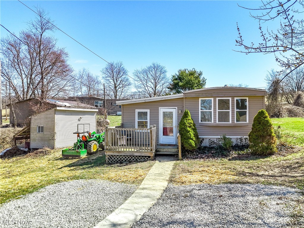 6042 Prairie Lane Wooster, OH 44691 - Photo 2 of 39