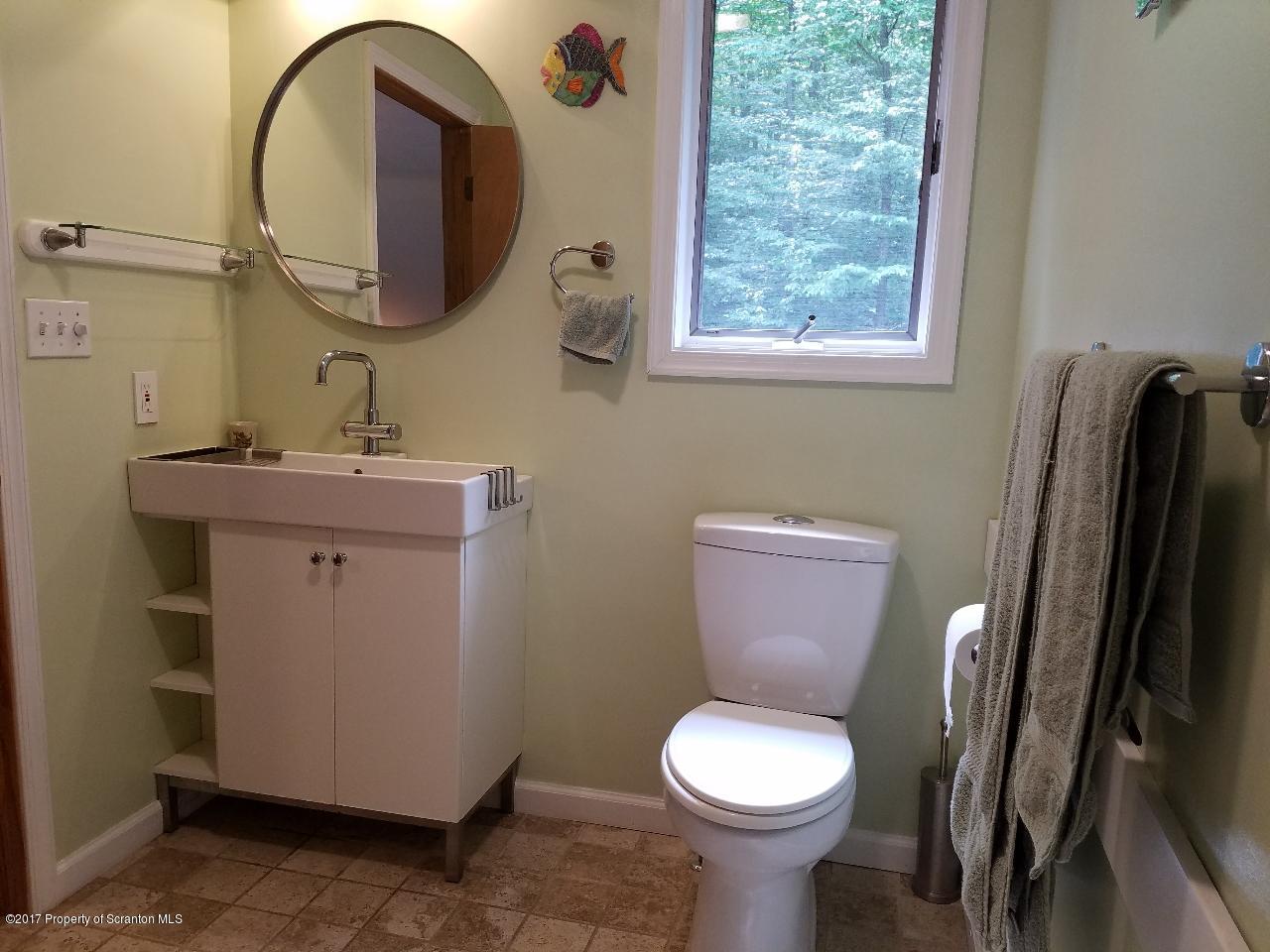 226 Lake Road Lake Ariel, PA 18436 - Photo 23 of 40 Gallery Image 23