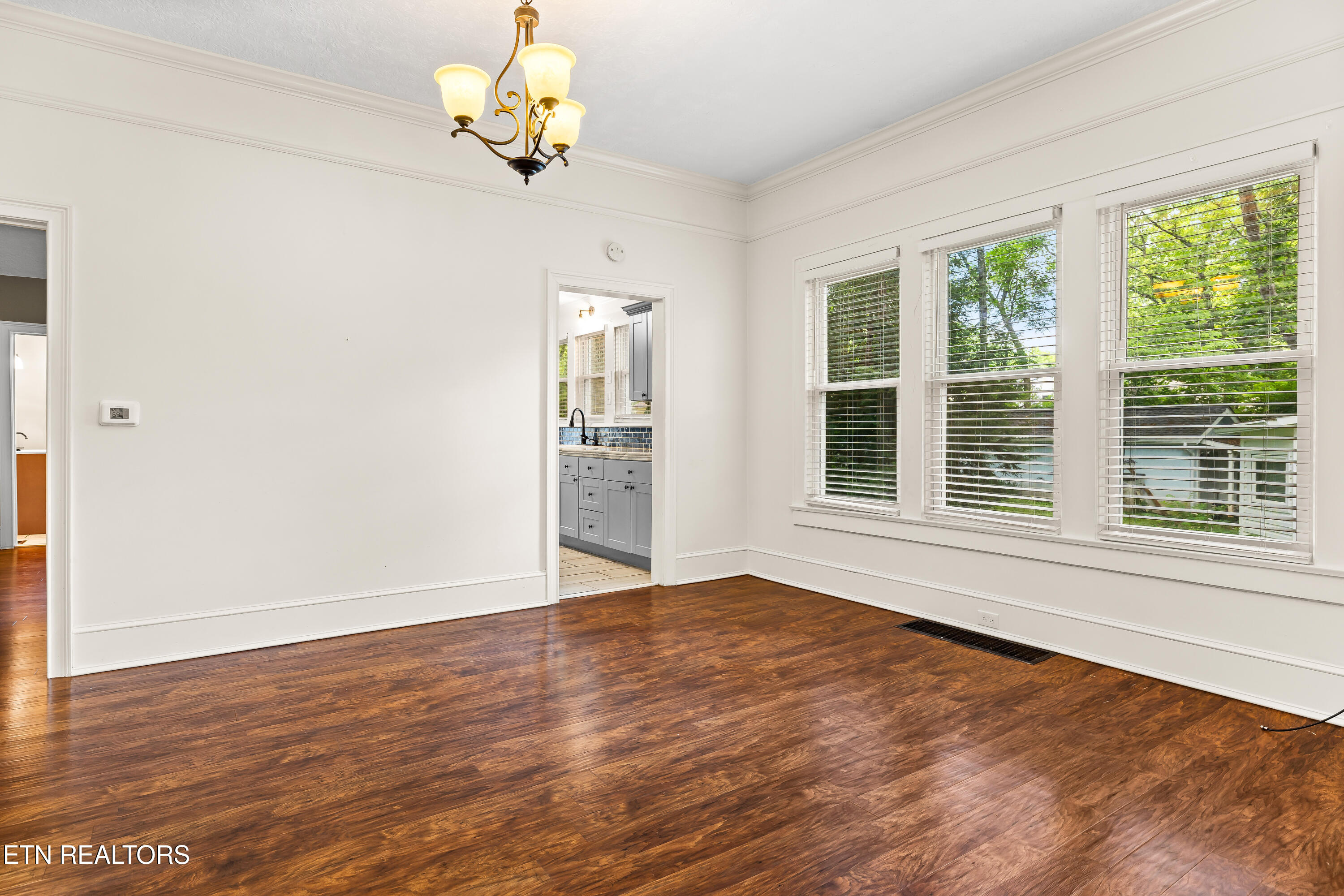 1014 Sevierville Road Maryville, TN 37804 - Photo 14 of 52 1014SeviervilleRd-9