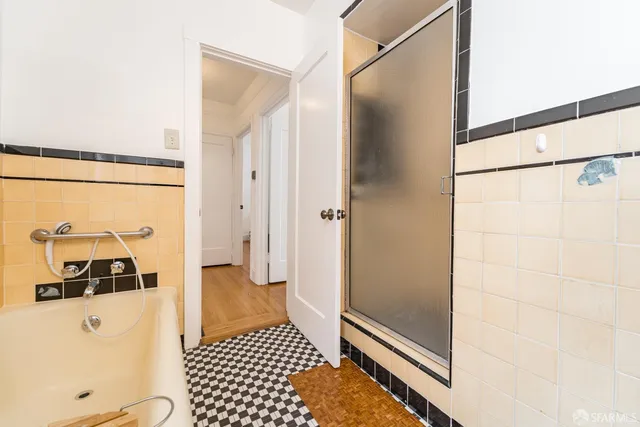 a view of a walk in closet