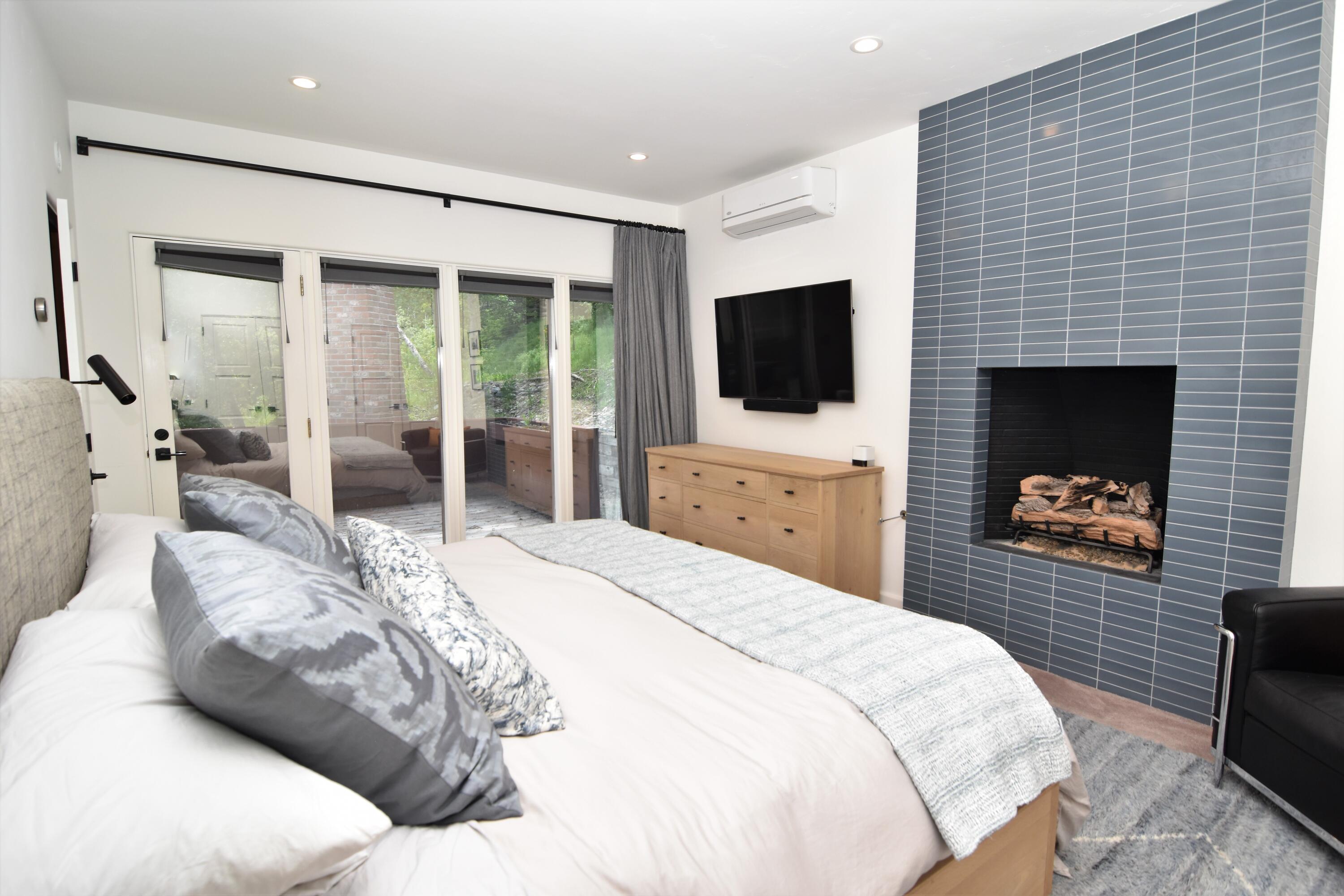 304 Georginia Road, Unit B Ketchum, ID 83340 - Photo 8 of 22 Primary