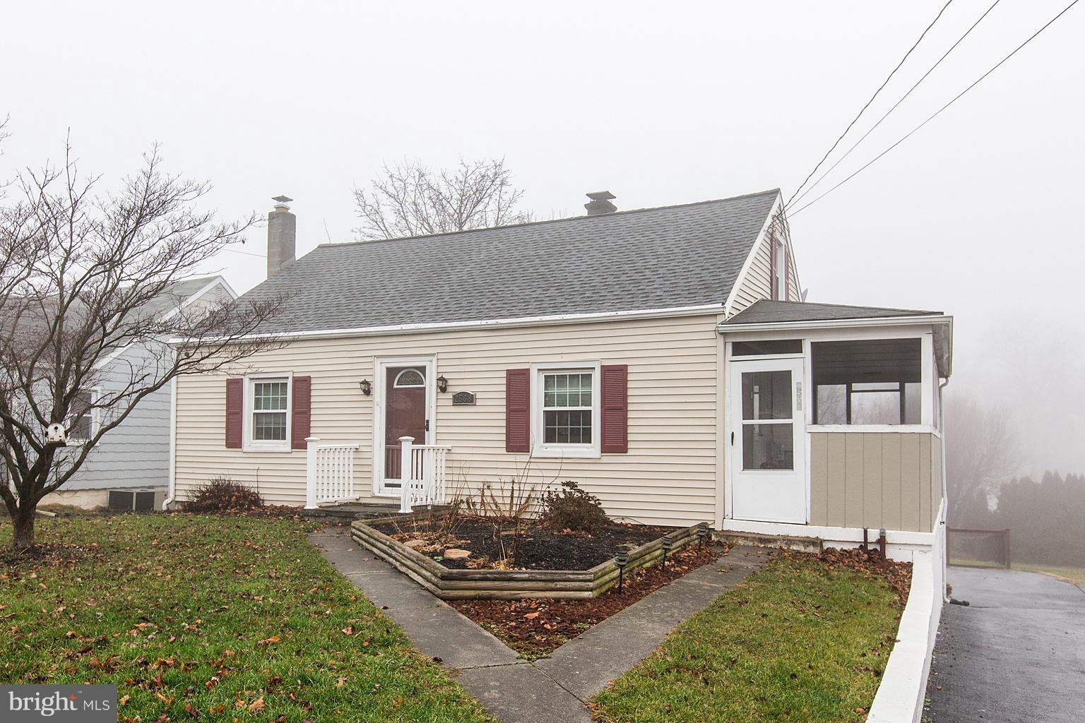 2568 Sheaffer Road Elizabethtown, PA 17022 - Photo 2 of 24