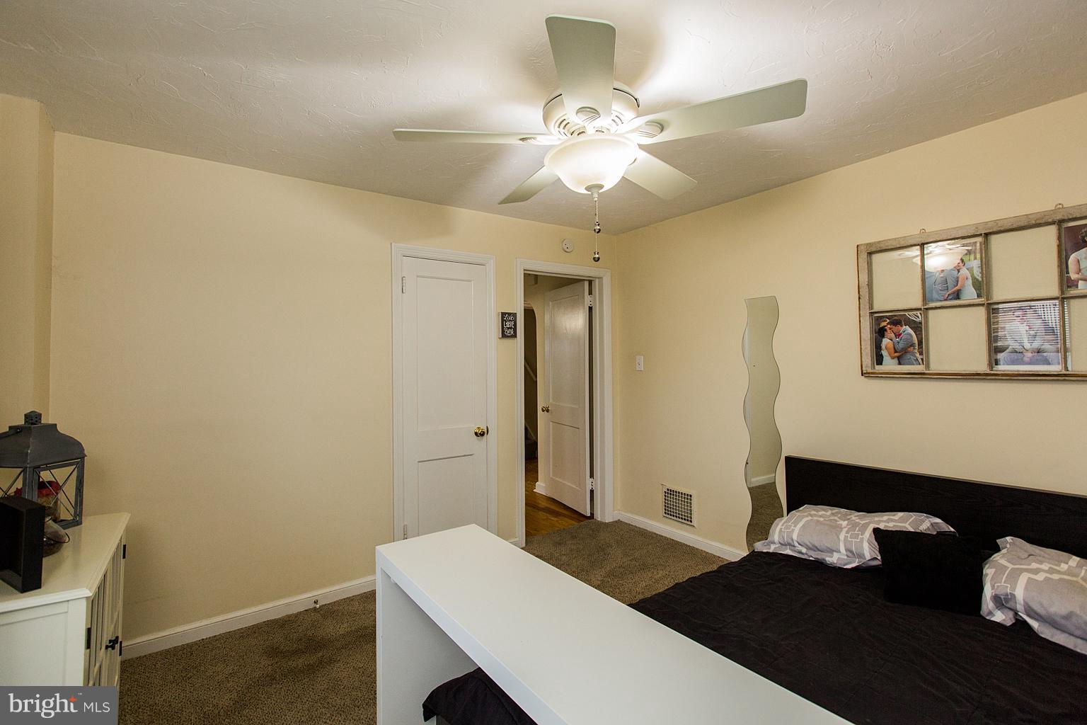 2568 Sheaffer Road Elizabethtown, PA 17022 - Photo 12 of 24