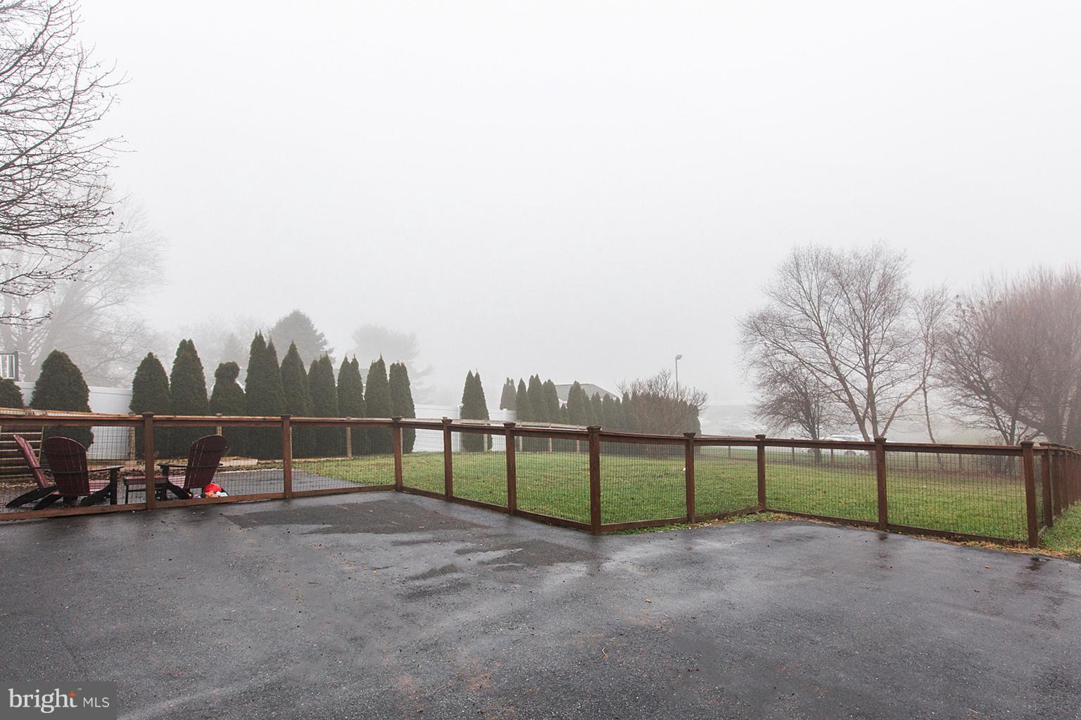 2568 Sheaffer Road Elizabethtown, PA 17022 - Photo 3 of 24