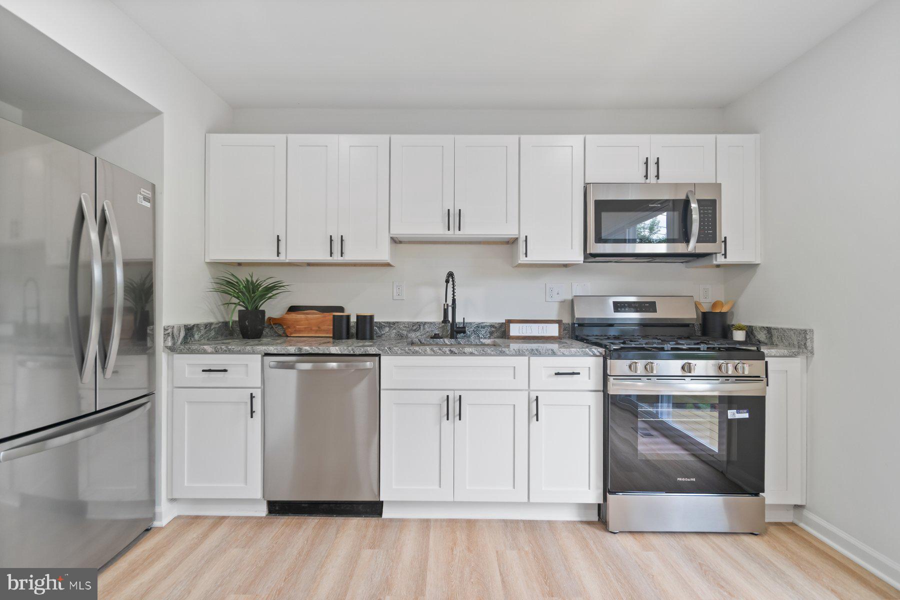 611 Gibson Road Baltimore, MD 21229 - Photo 9 of 28 Gallery Image 9